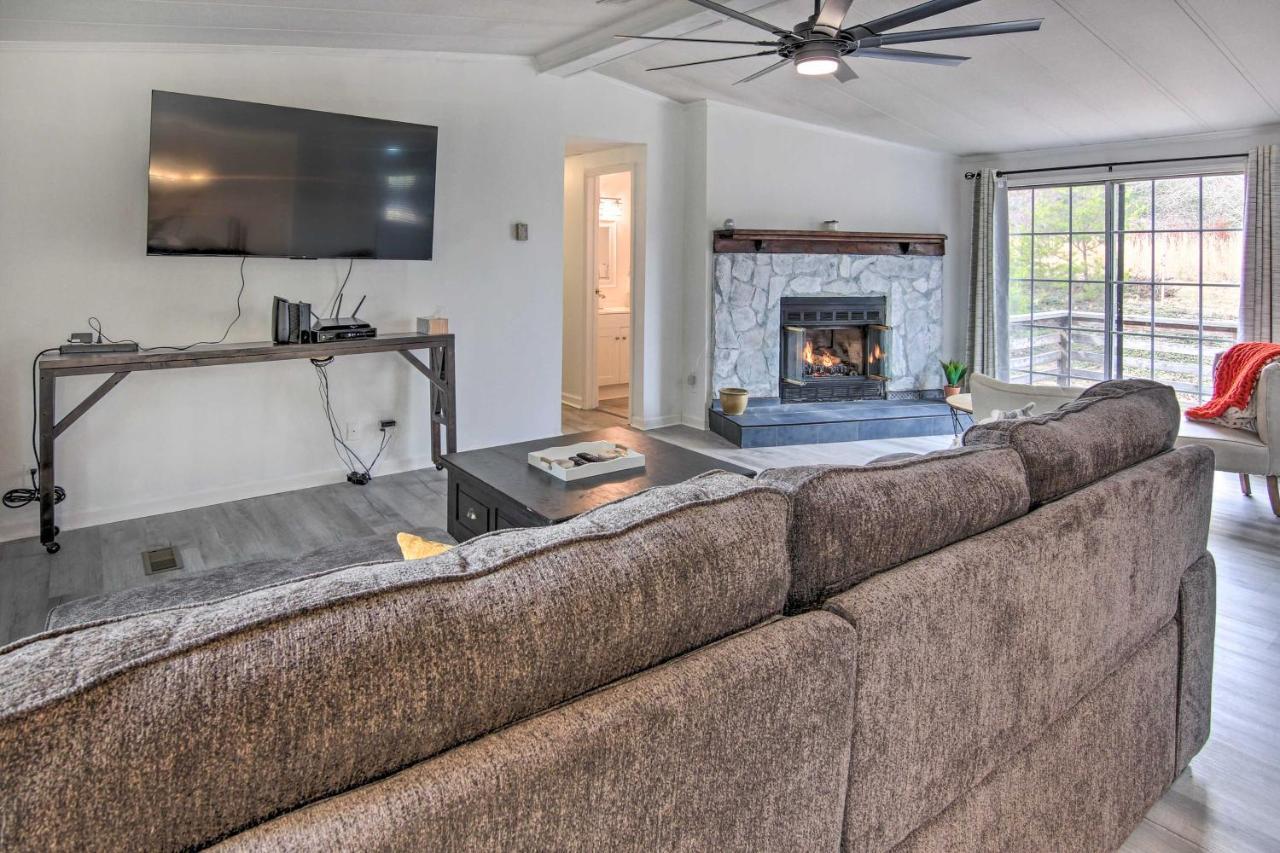 Cozy Asheville Cottage With Grill And Fire Pit! מראה חיצוני תמונה